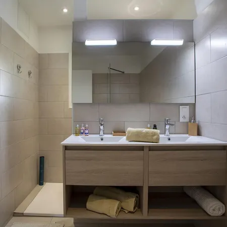 Apartamento Le Chantilly-3 By Interhome *