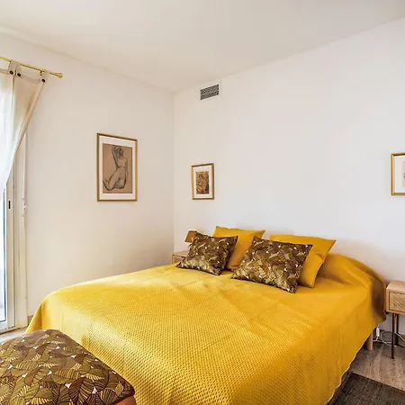 Le Chantilly-3 By Interhome Apartment